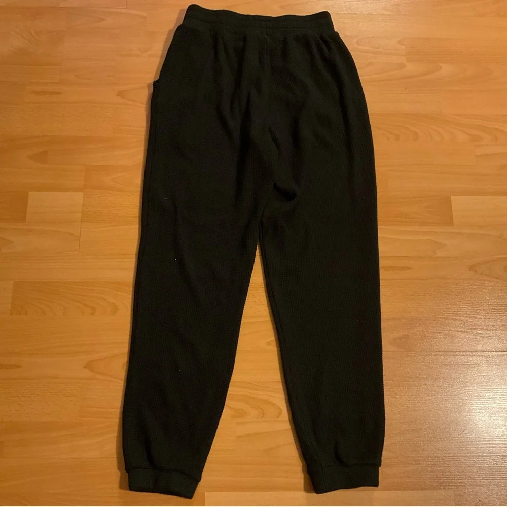 Alo Yoga Waffle Weekend Escape Jogger Black S